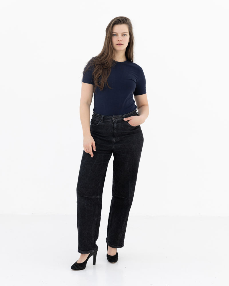 Fay L. — LINDAMODELS_47