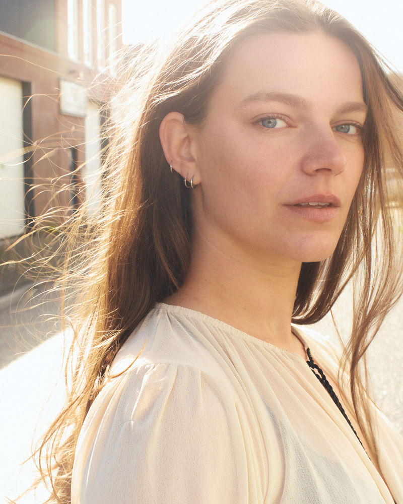 Fay L. — FAY_040-091