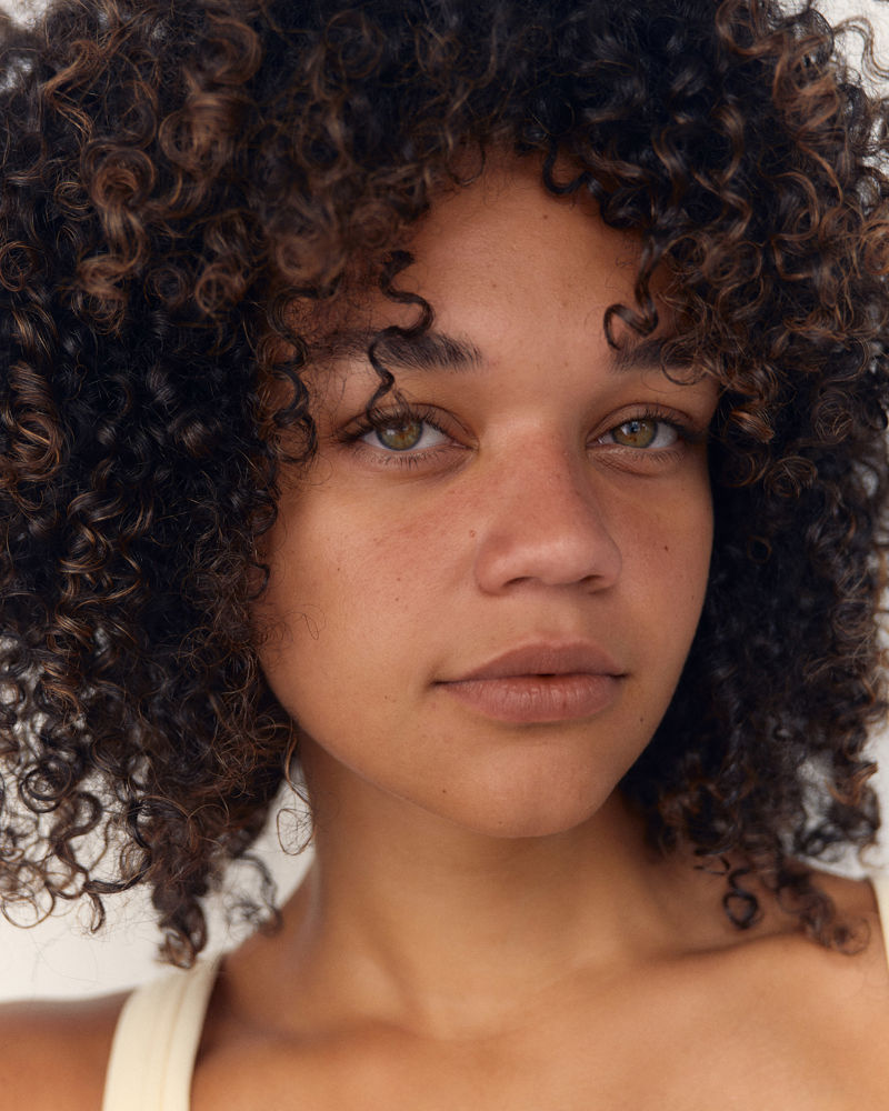Neeva O. — NEEVA_010-091 1