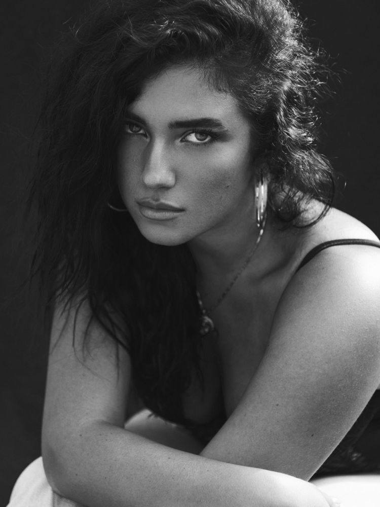 Adriana S. — 1-adriana-s-ot-cuevas-trend-model-management