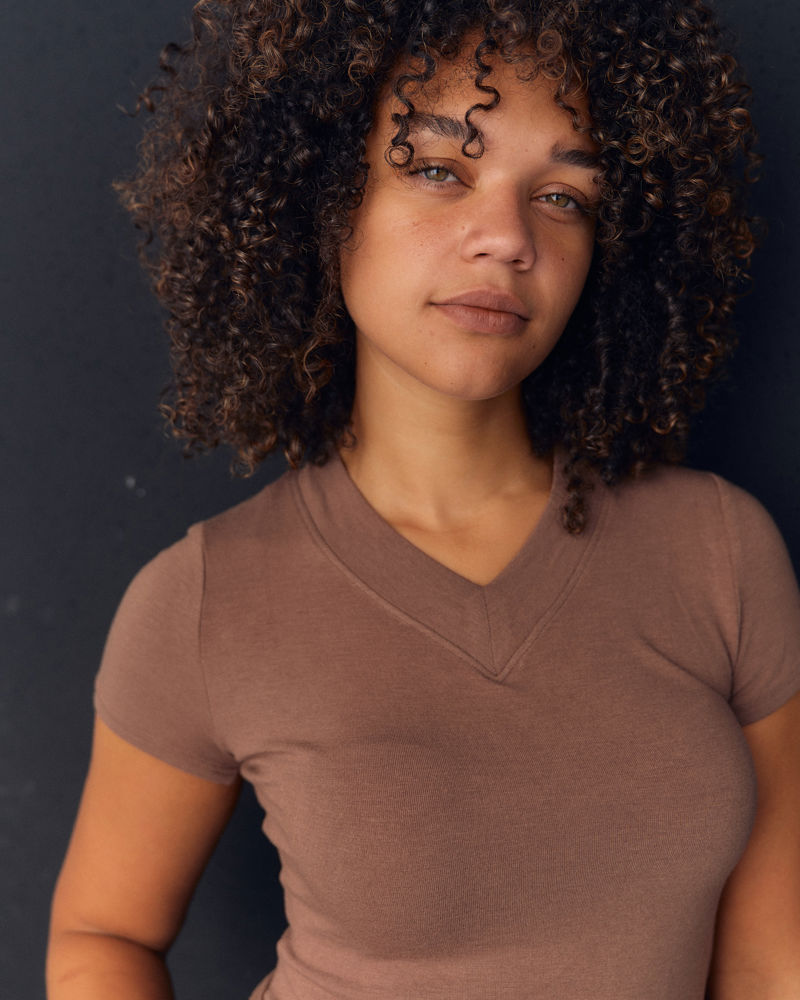Neeva O. — NEEVA_020-150